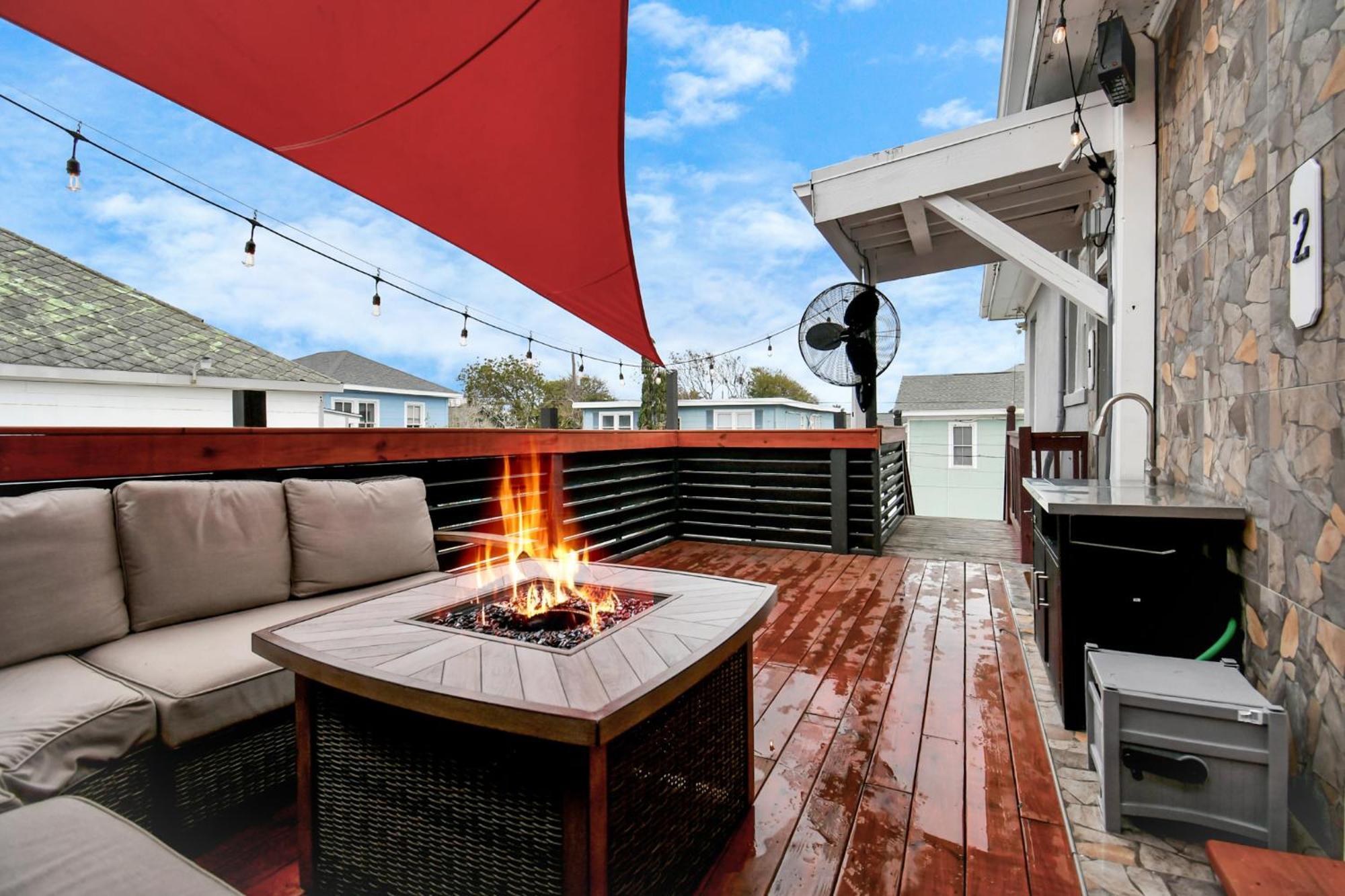 Nautical Loft With Outdoor Kitchen & Beach Access Galveston Exterior foto