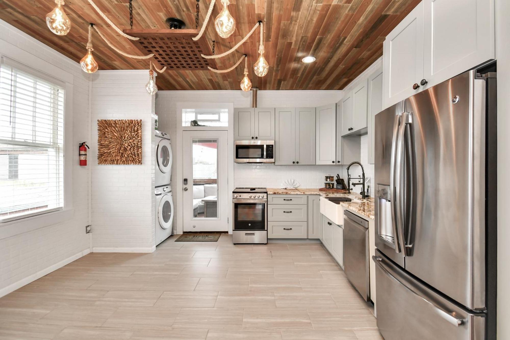 Nautical Loft With Outdoor Kitchen & Beach Access Galveston Exterior foto